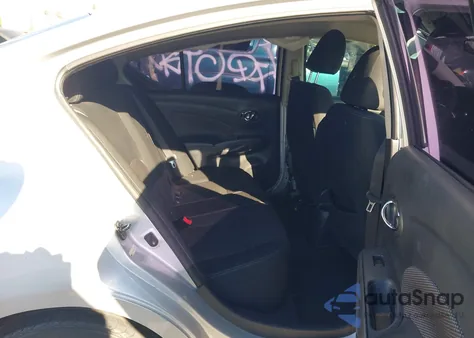 2019 Nissan Versa 1.6 Sv z USA, uszkodzony, nr VIN 3N1CN7AP9KL873435